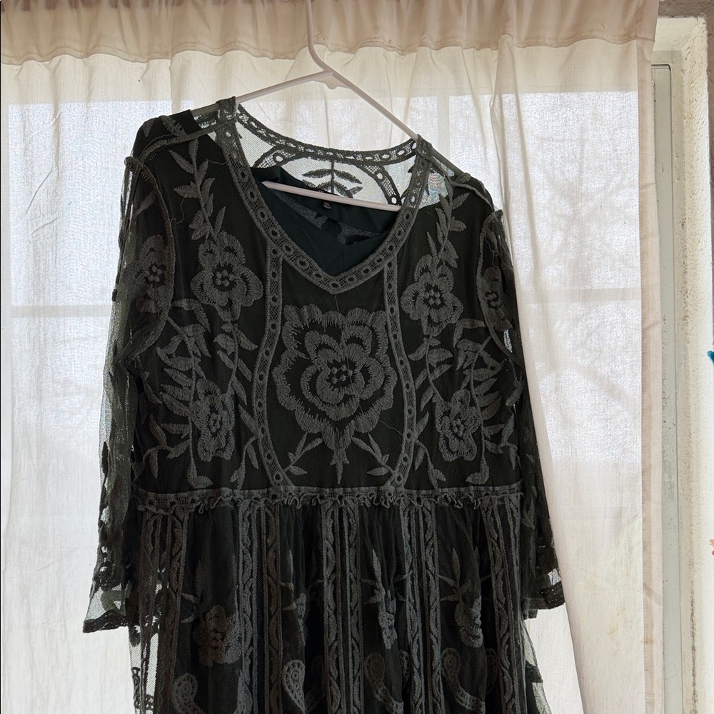 Madewell Elegant Green Lace Dress